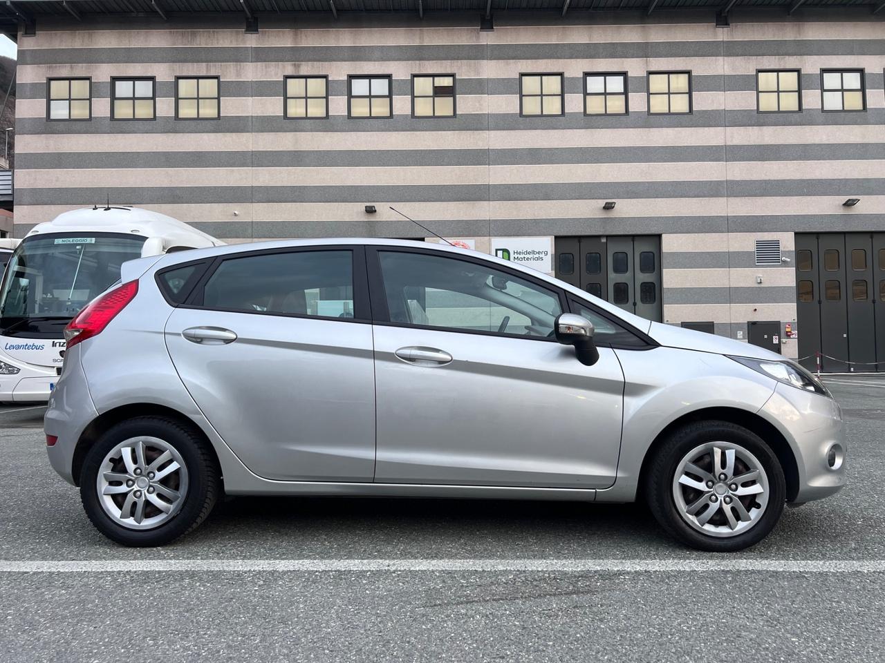 Ford Fiesta 1.2 82 CV 5 porte Titanium