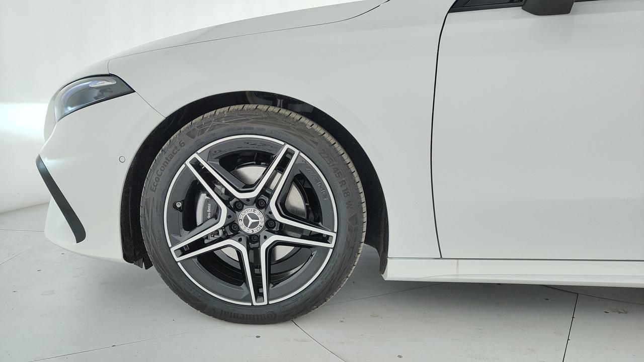 Mercedes-Benz A 180 d Automatic