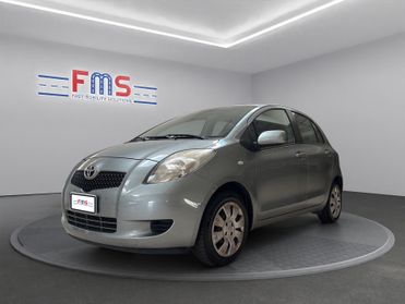 Toyota Yaris 5p 1.0 Sol