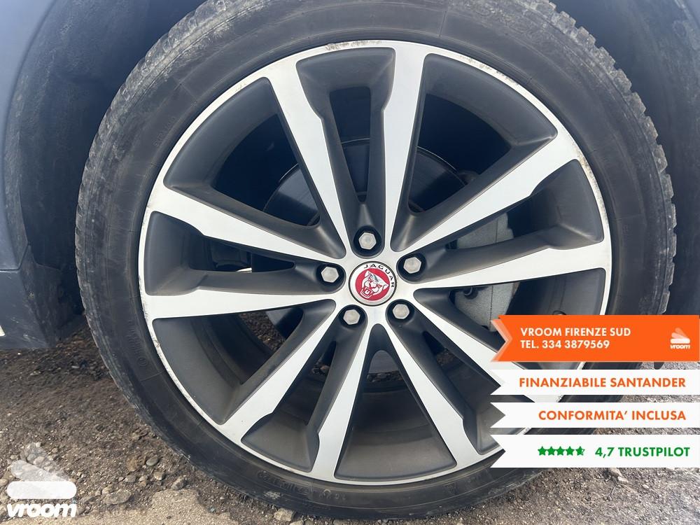 JAGUAR E-Pace (X540) E-Pace 2.0D 180 CV A...