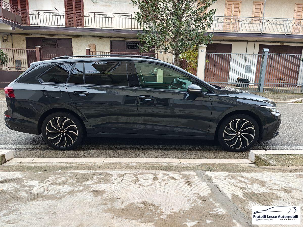 VOLKSWAGEN - Golf Variant 2.0 tdi Life 115cv dsg