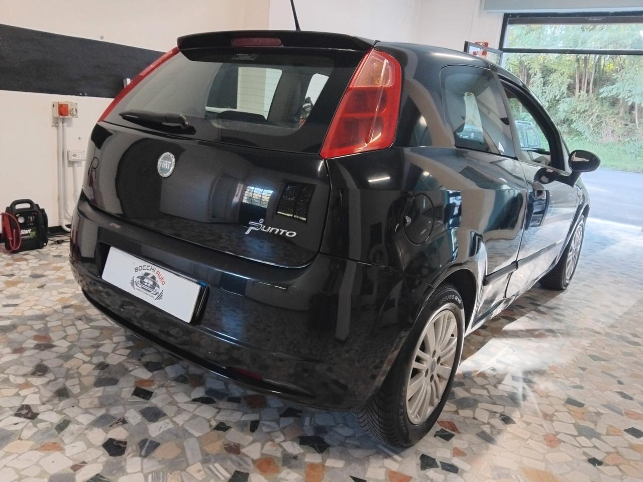 Fiat Grande Punto 1.3 MJT 75 CV 3 porte Active
