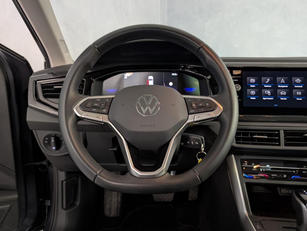 Volkswagen polo vi 1.0 TSI 95cv DSG Life