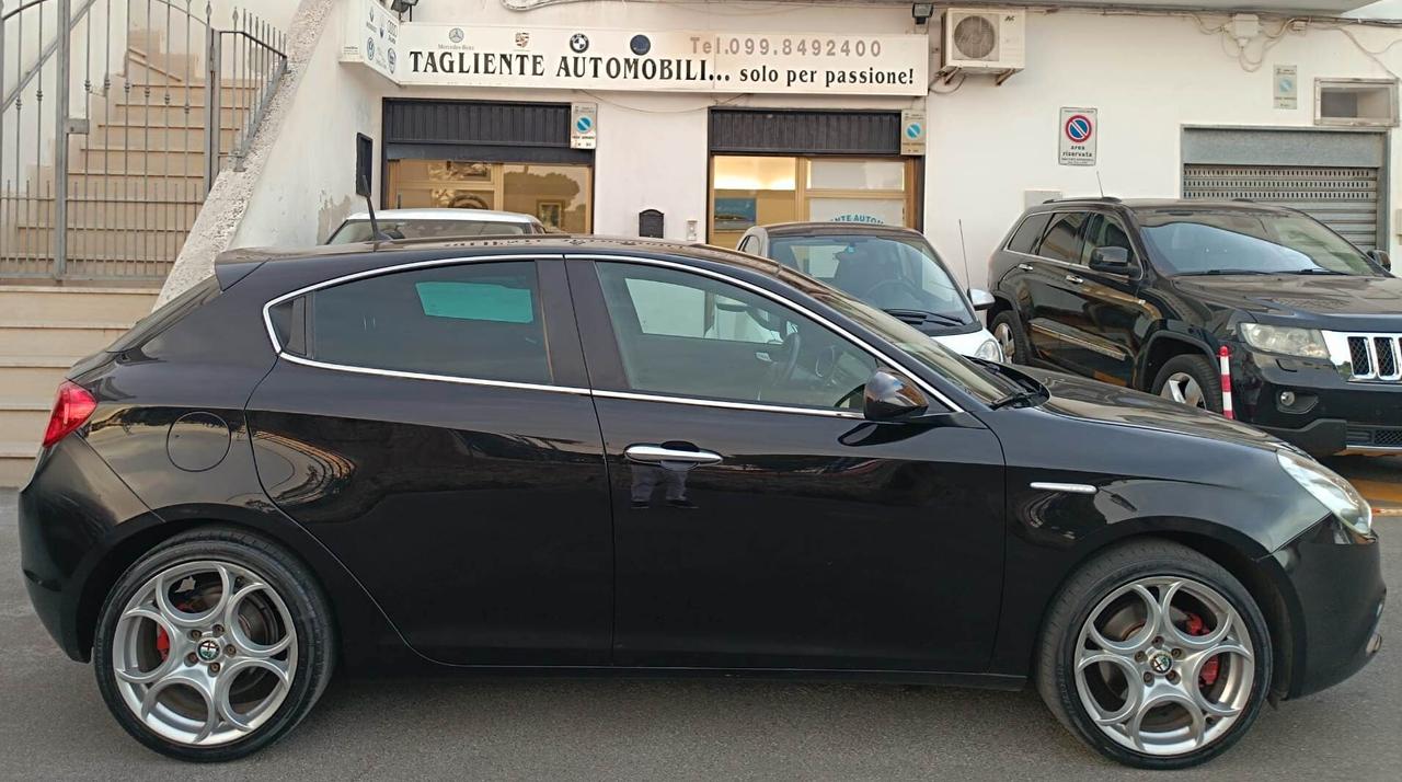 Alfa Romeo Giulietta 2.0 JTDm-2 150 CV Distinctive