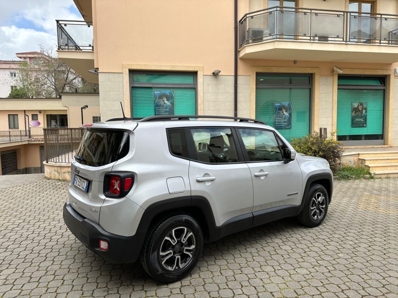 Jeep Renegade 1.6 Mjt DDCT 120 CV Longitude