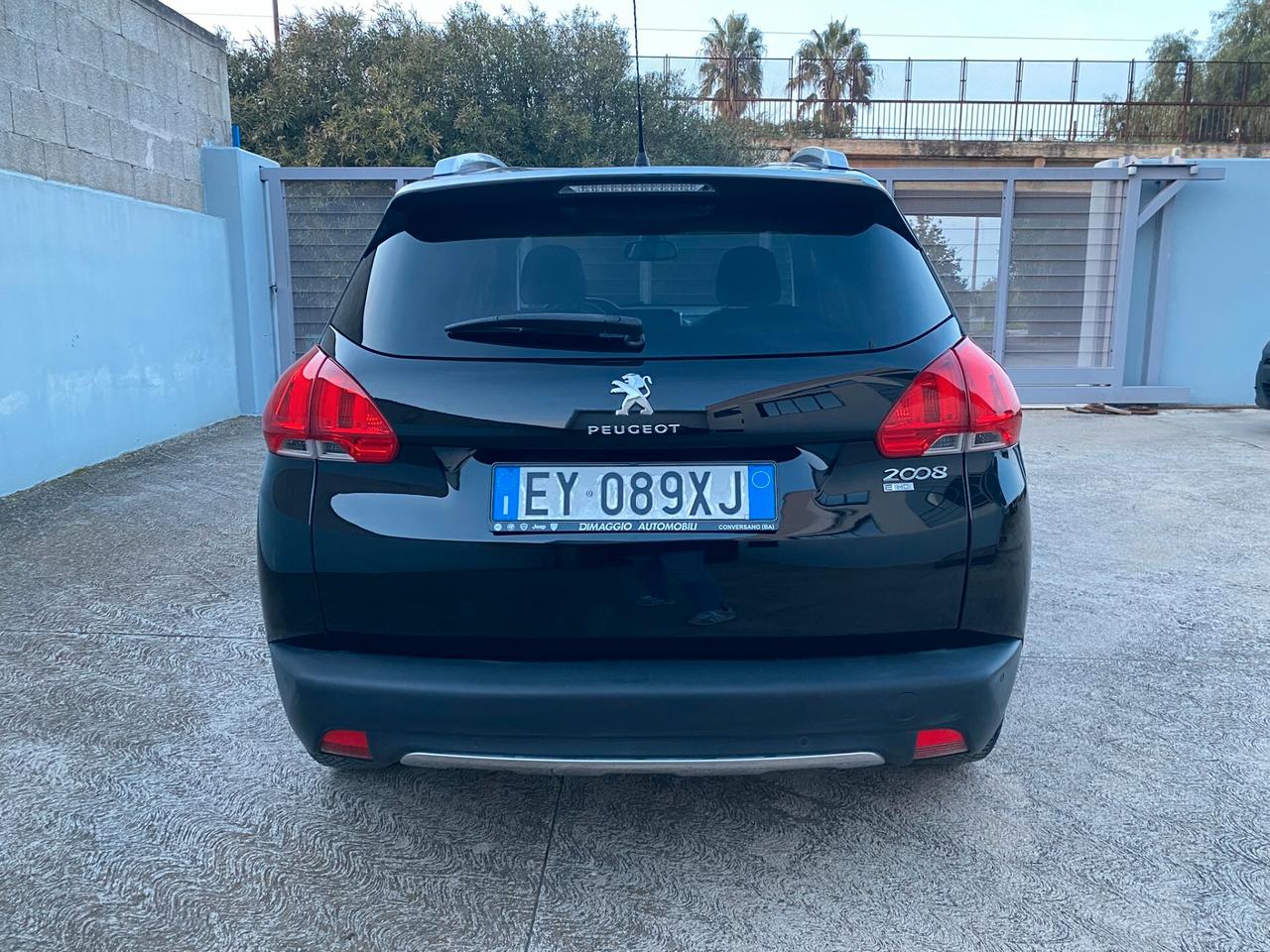Peugeot 2008 1.6 e-HDi 115 CV | 2015