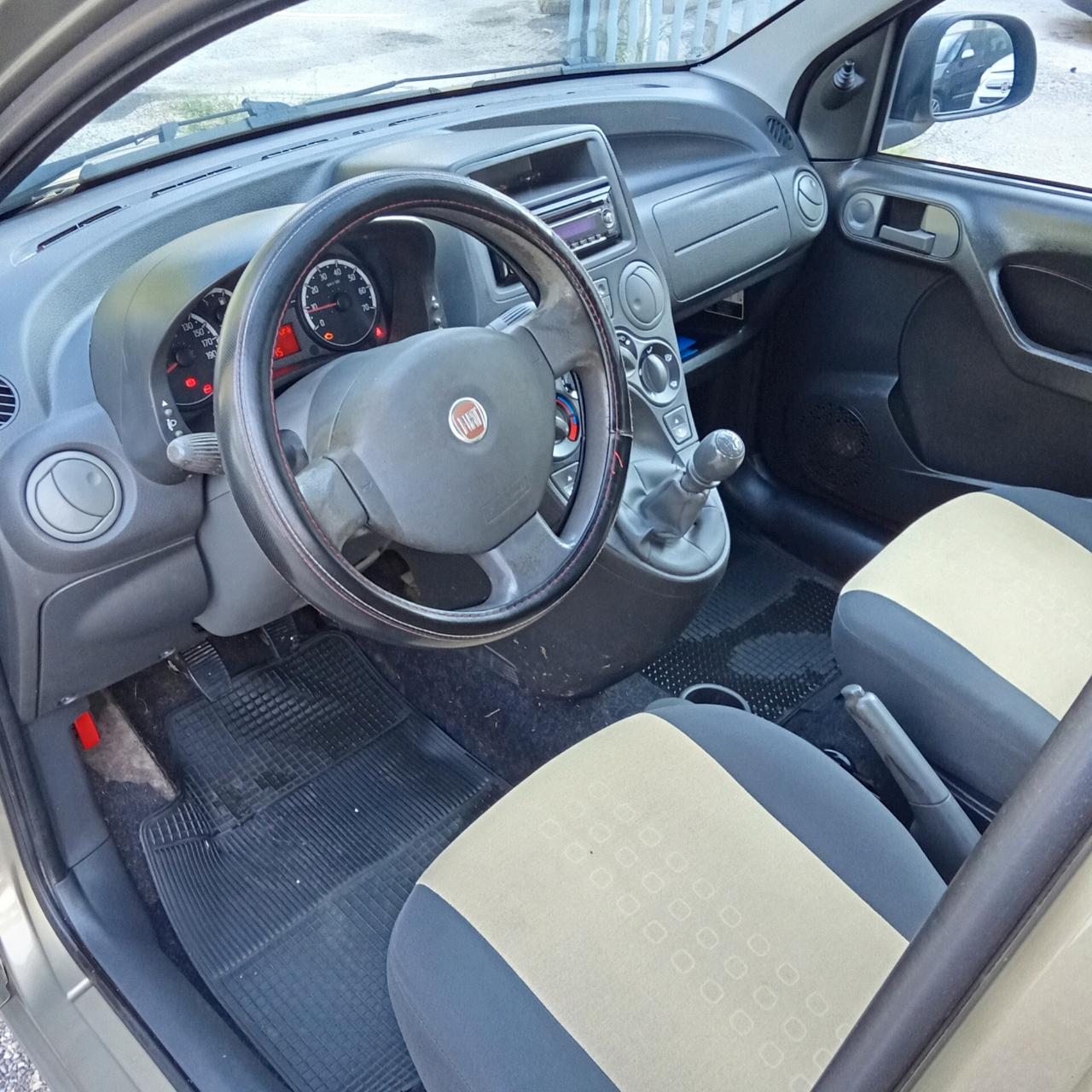 Fiat Panda 1.3 MJT 16V DPF Dynamic 011