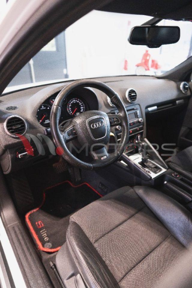 AUDI A3 Sportback 2.0 TDI Ambition S-tronic S-line