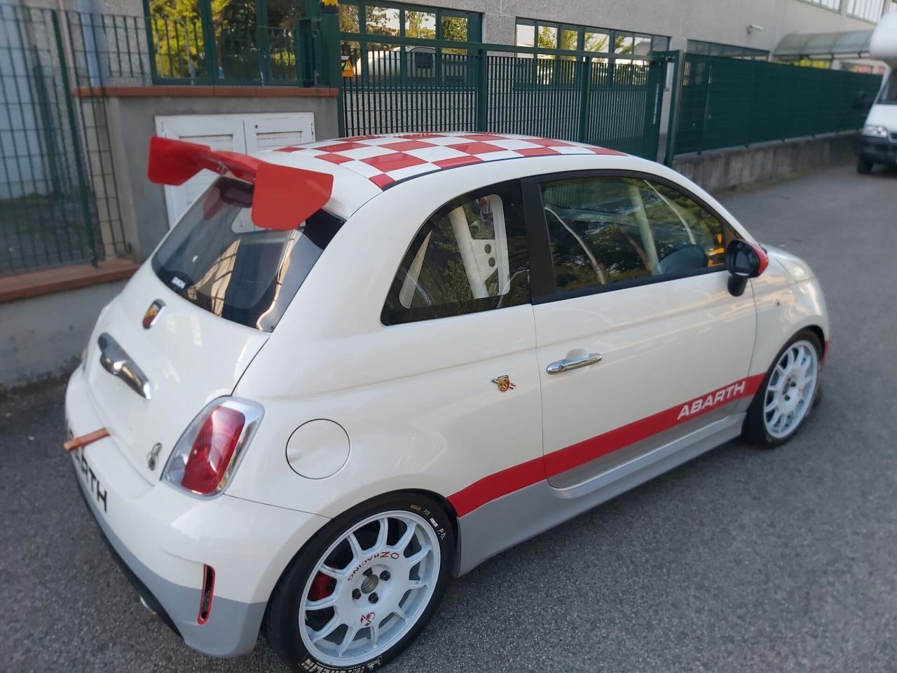 Abarth 595 ASSETTO CORSA