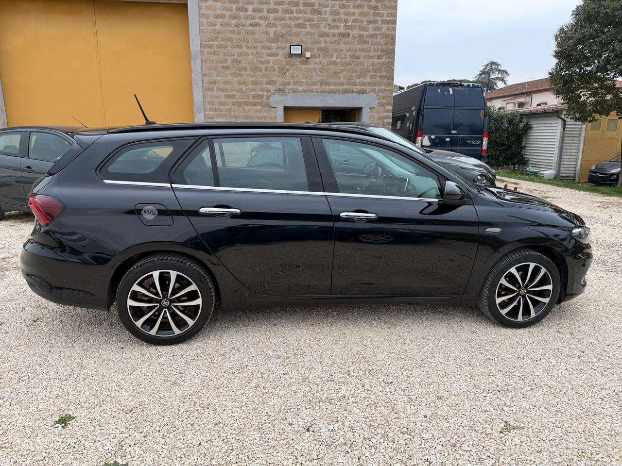 Fiat Tipo 1.6 Mjt SW Lounge