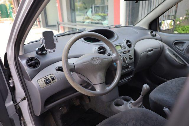 TOYOTA Yaris 1.0i 16V 5 Porte Sol Ideale per NEOPATENTATI