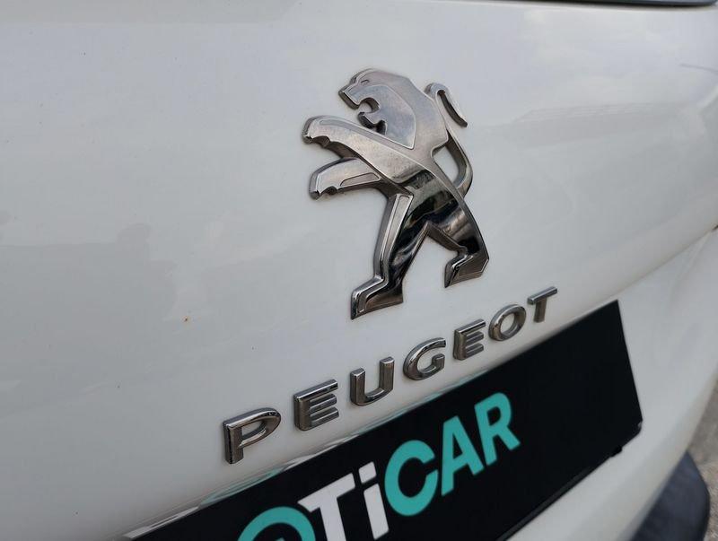 Peugeot 2008 2008 1.5 bluehdi Active s&s 100cv 5marce