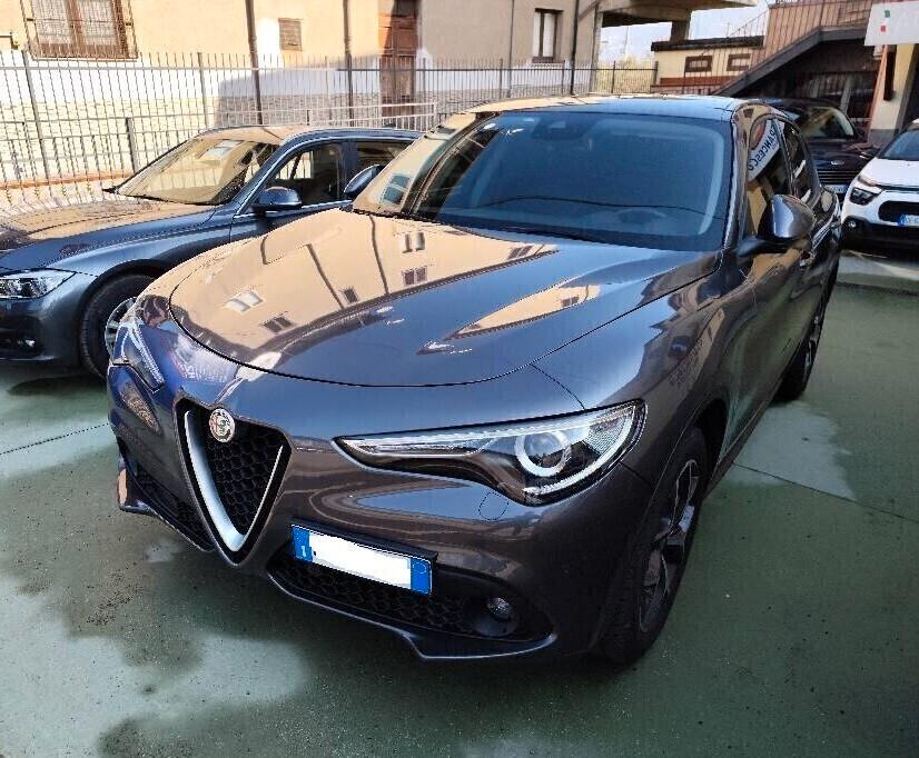Alfa Romeo Stelvio 2.2 AT8 Executive 190cv - 2021