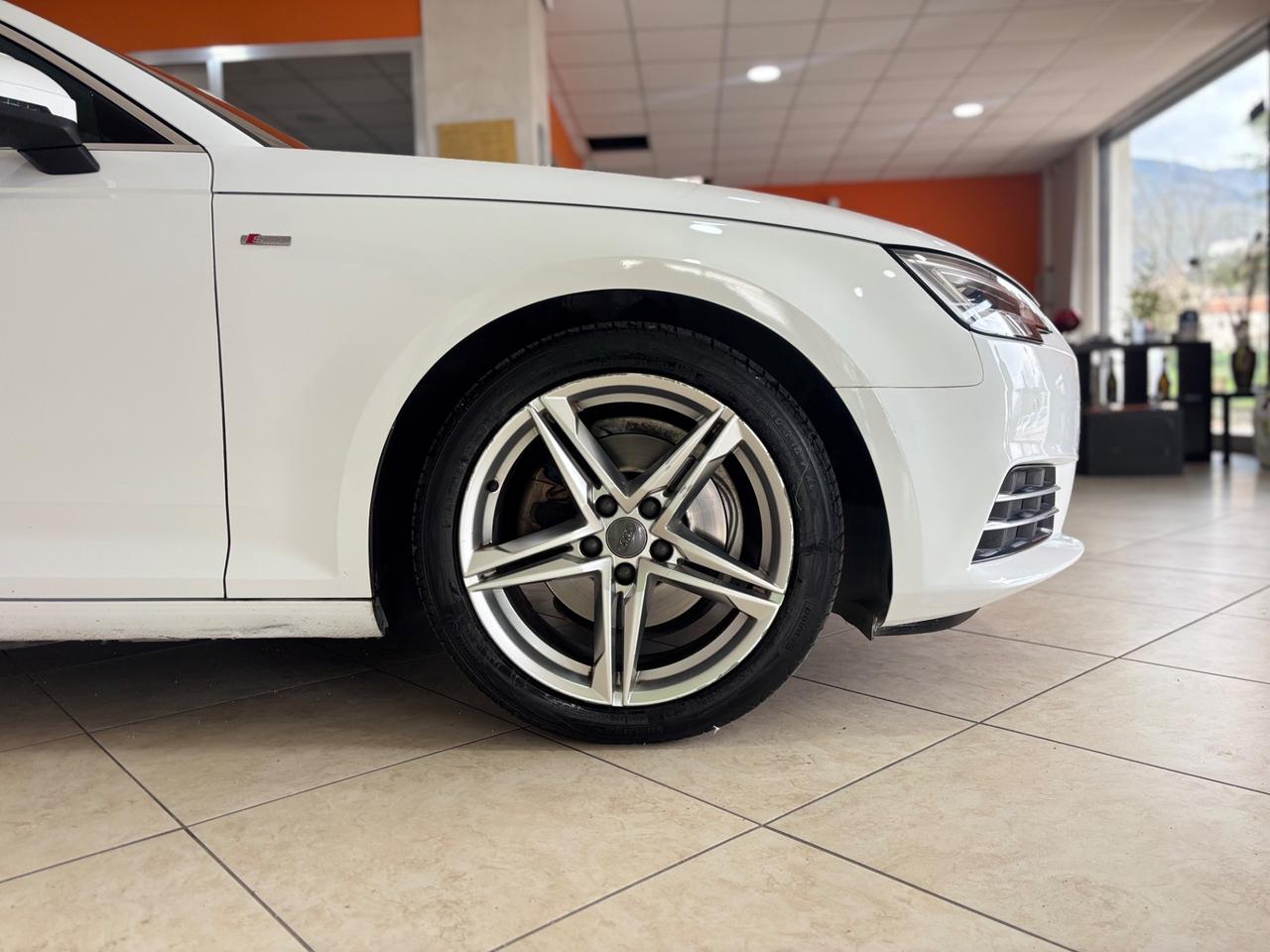 Audi A4 Avant 2.0 TDI 150 CV S LINE X 2 VIRTUAL MATRIX PERMUTE FINANZIAMENTI