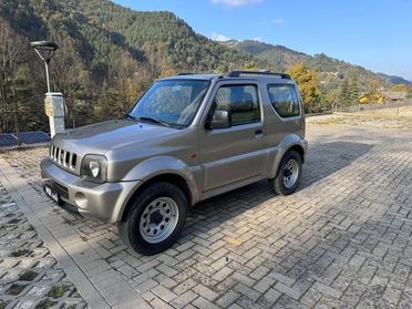 SUZUKI Jimny 1.3i 16V cat 4WD JLX Special condizioni introvabil