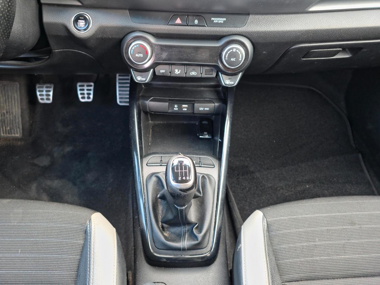Kia Stonic 1.6 CRDi 115 CV Energy 2019-E6 Manuale NEO