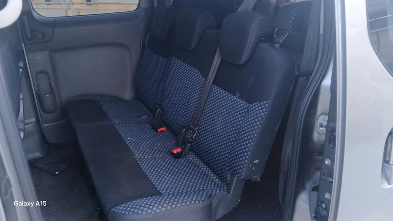 Nissan Evalia 1.5 dCi 110 7 POSTI