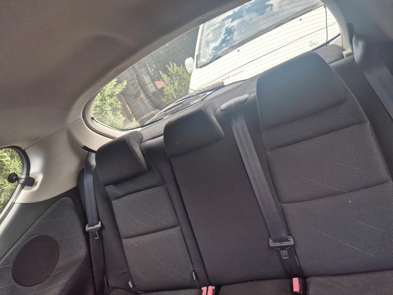 Peugeot 207 1.4 88CV 3p. ONE Line