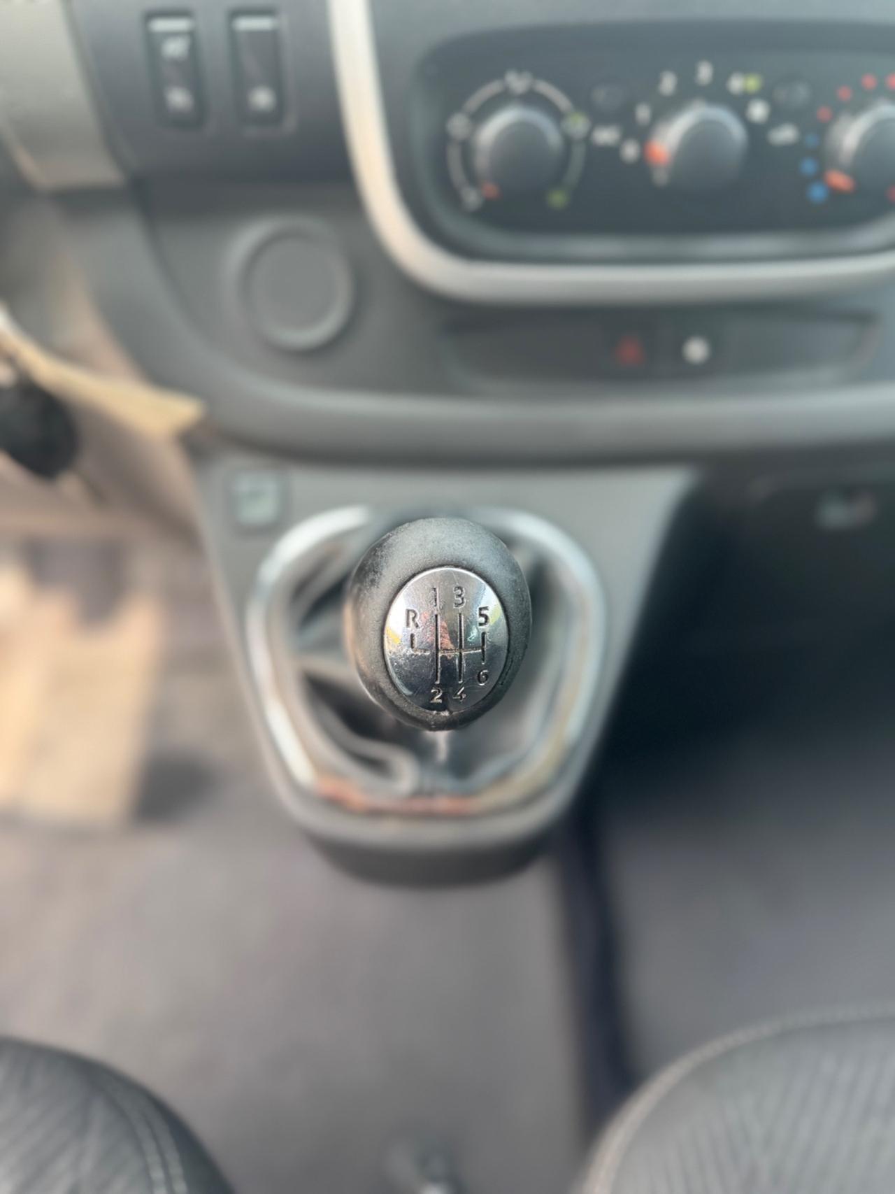 Renault Trafic T29 1.6 dCi 120CV S&S PL-TN Privilege Heavy