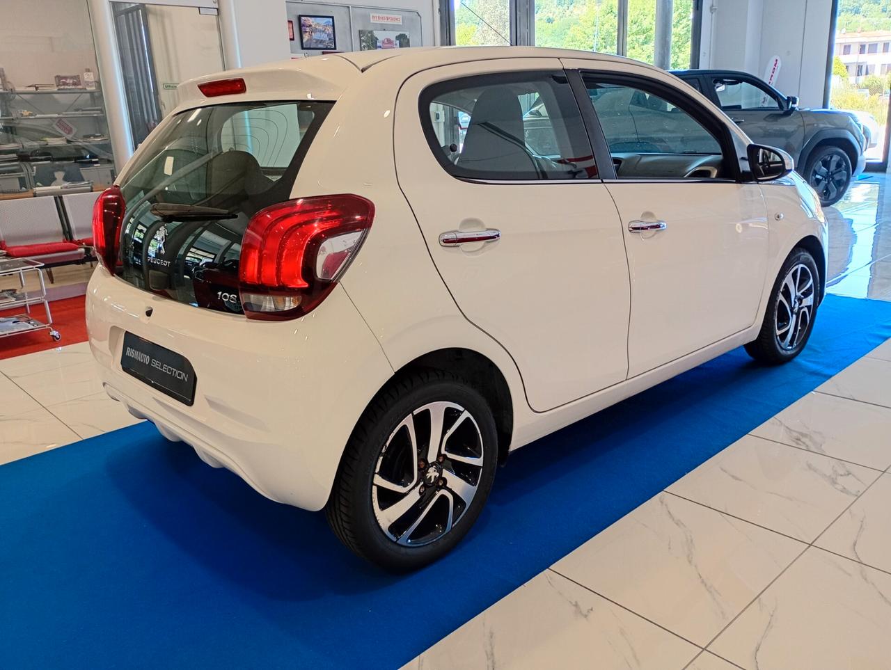 Peugeot 108 VTi 68 5 porte Allure