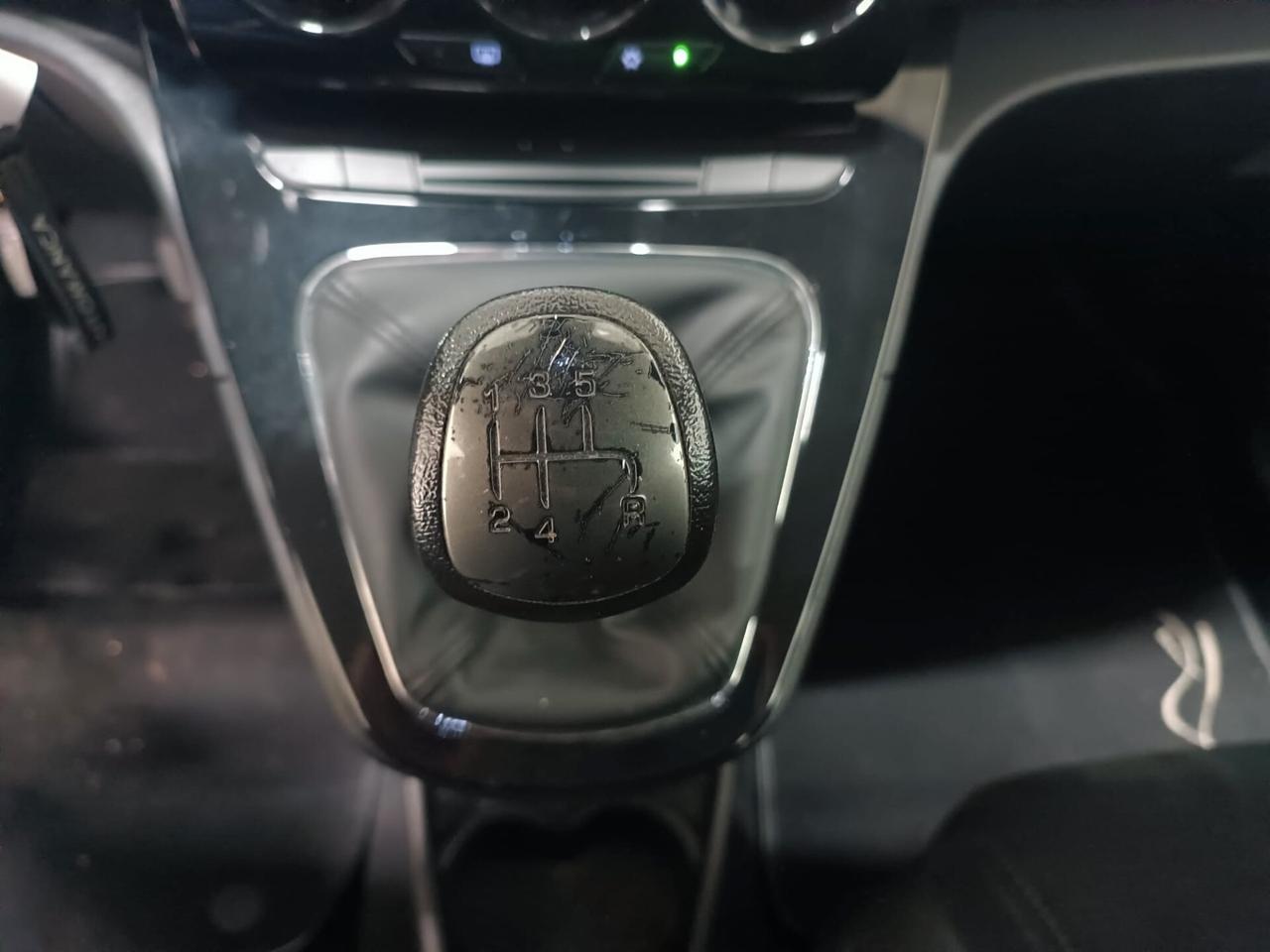 Lancia Ypsilon 1.2 69 CV 5 porte Gold