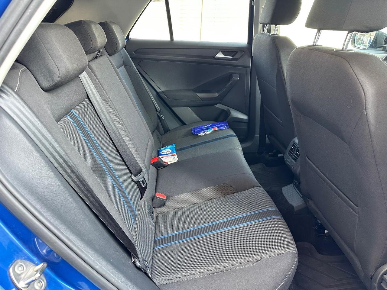 Volkswagen T-Roc 1.6 TDI Advanced #10500