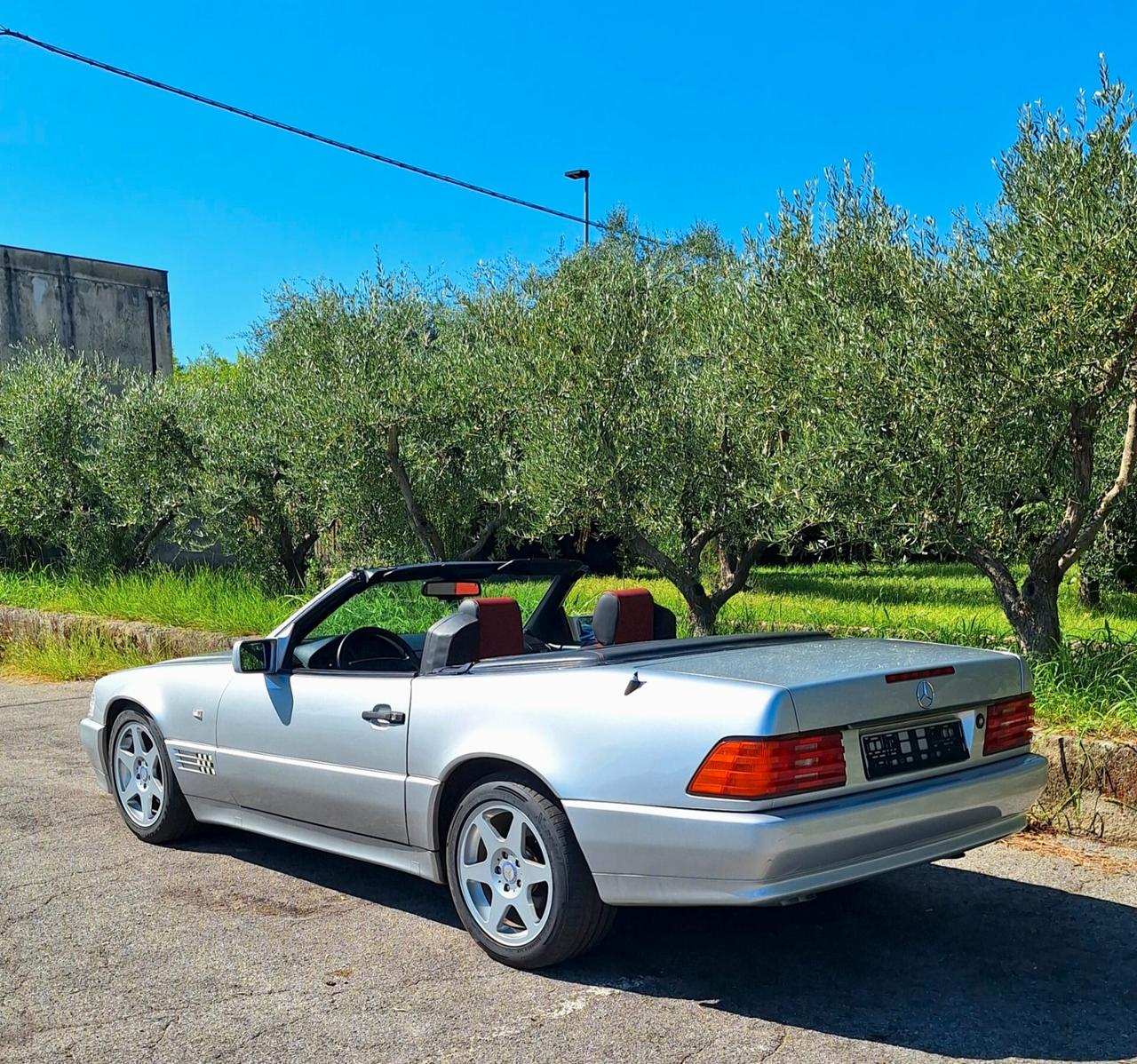 Mercedes-benz SL 320 (R129) Special MilleMiglia Edition 1 of 10