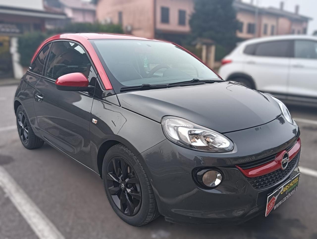 Opel Adam 1.4 87 CV GPL Tech Unlimited