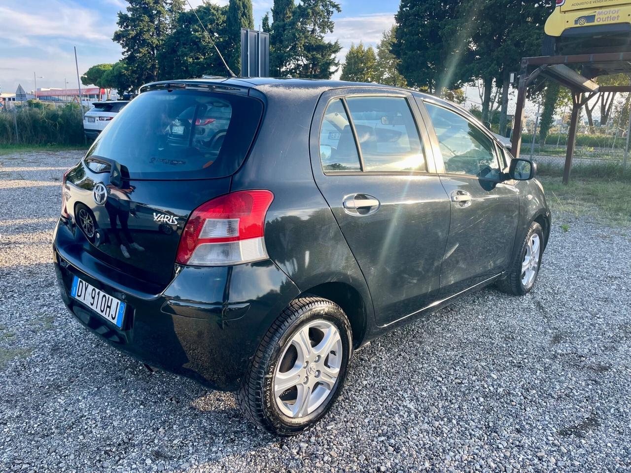 Toyota Yaris 1.3 5 porte Sol