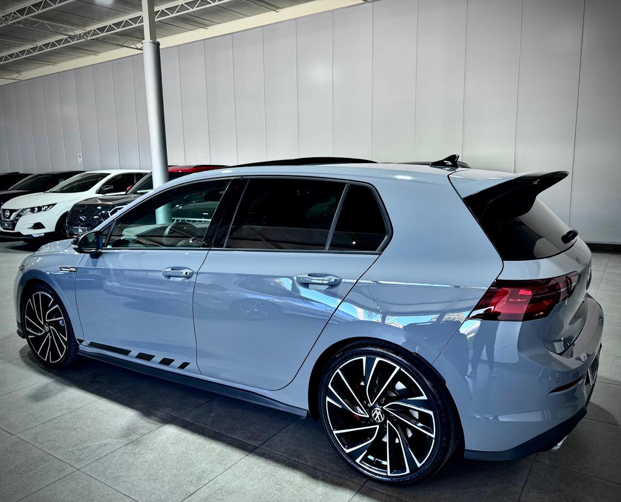Volkswagen Golf GTI 2.0 TSI 300CV DSG Clubsport 45