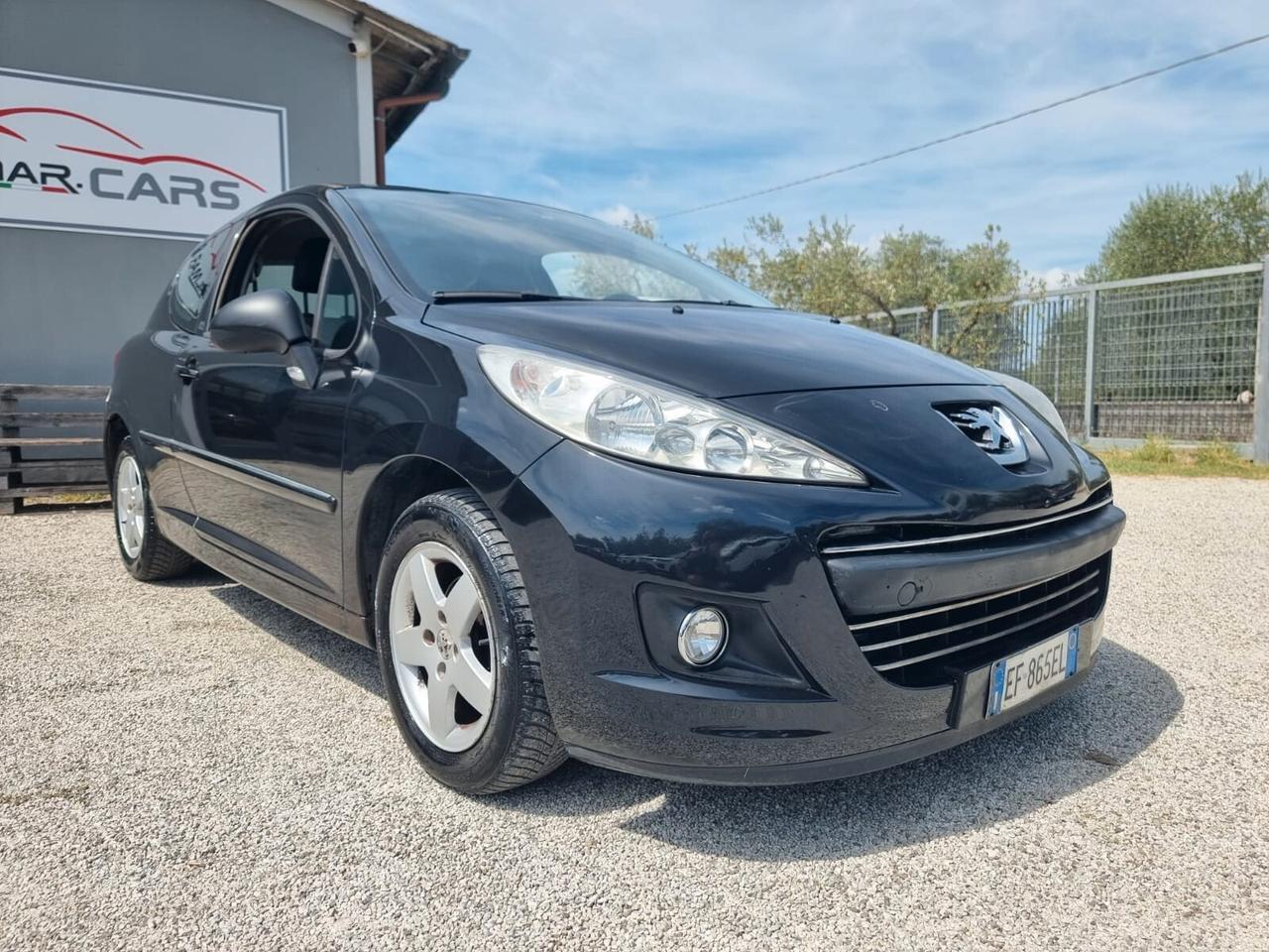 Peugeot 207 1.4 HDi 70CV 3p. Access NEOPATENTATI