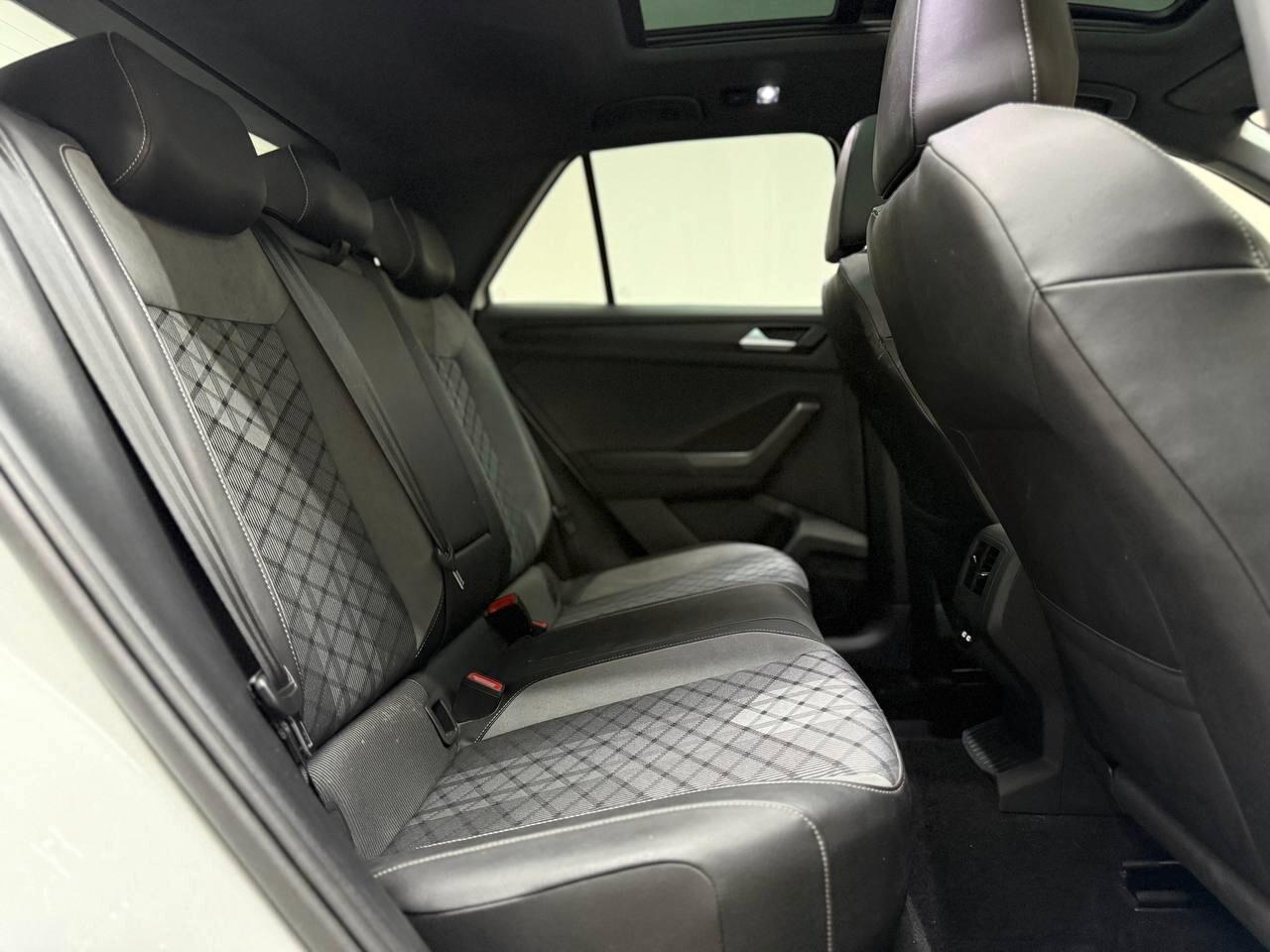 Volkswagen T-Roc 2.0 TDI SCR 150 CV DSG R-Line