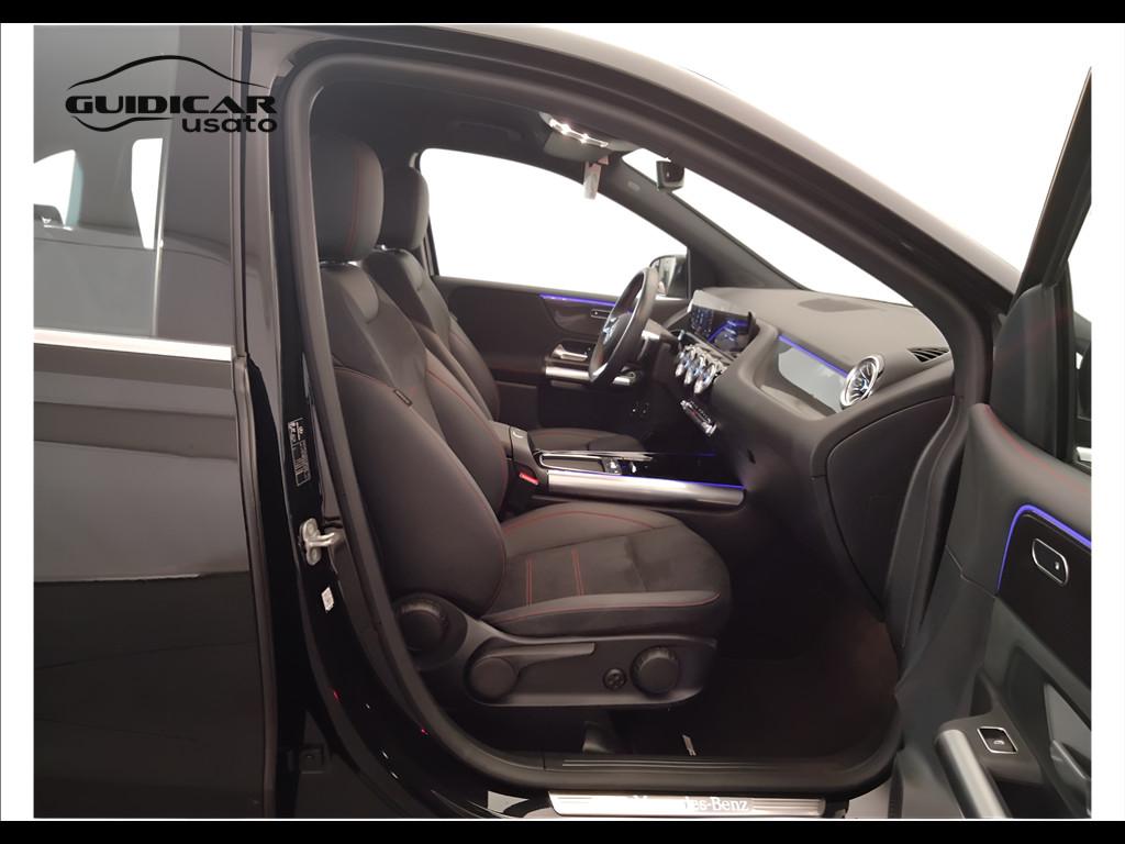 Mercedes-Benz Classe B - W247 2023 - B 250 e phev AMG Line Premium auto