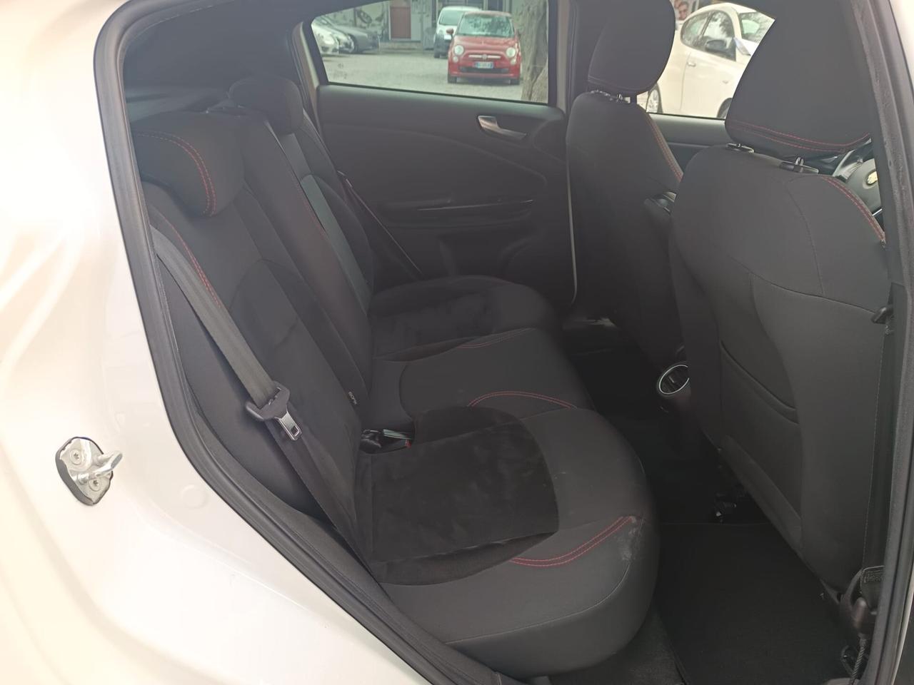 Alfa Romeo Giulietta 2015 - 2.0 JTDm-2 Sprint Lb automobili