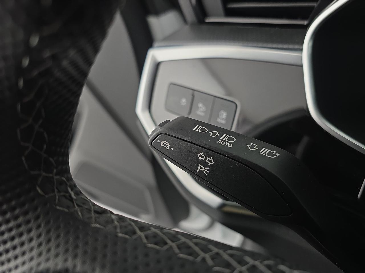 Audi Q3 sportback 40 2.0 tdi s line edition quattro 193cv s-tronic