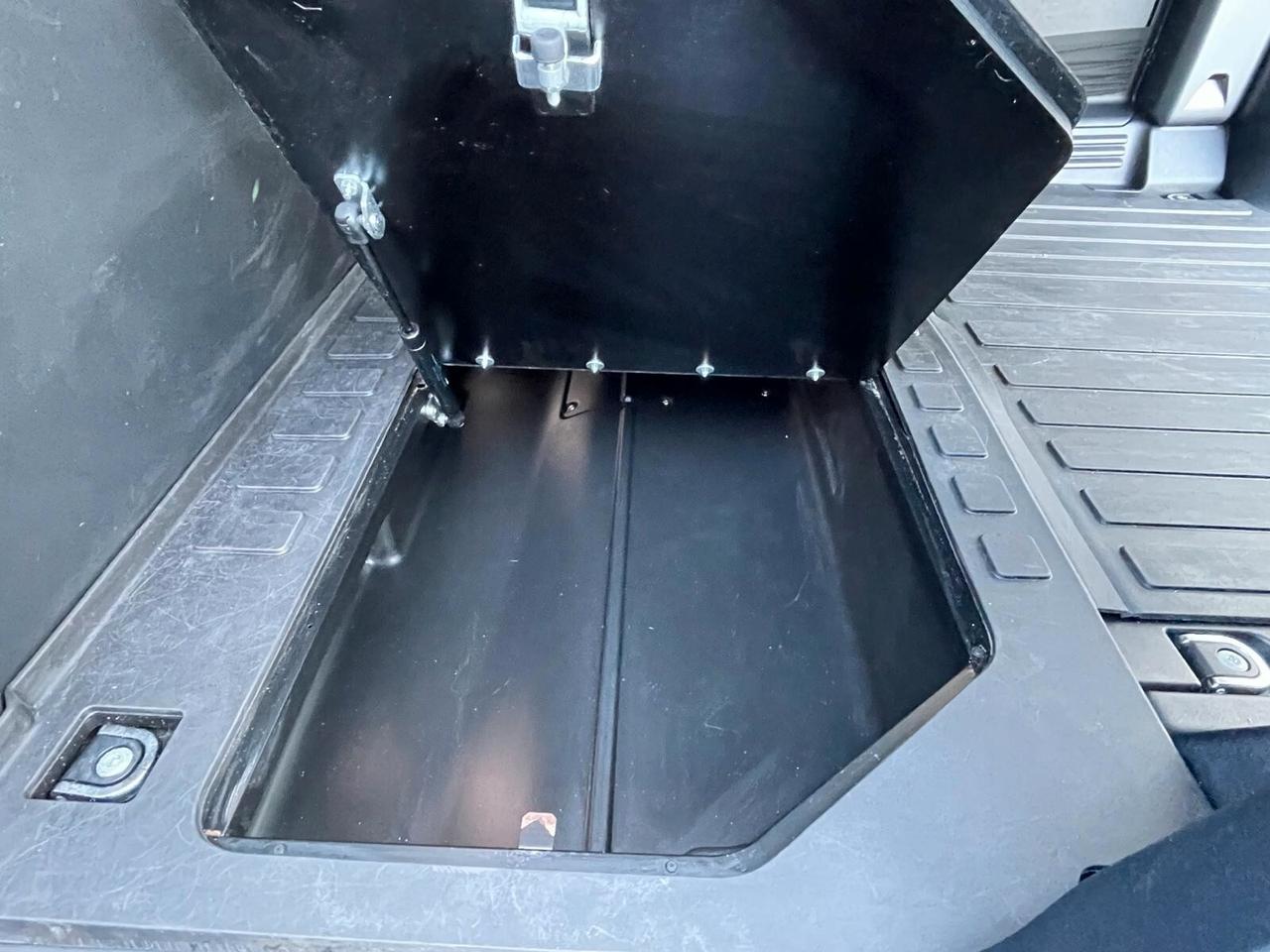 Land Rover Defender 110 3.0D I6 250 CV AWD Auto Hard Top S N1 2 Posti