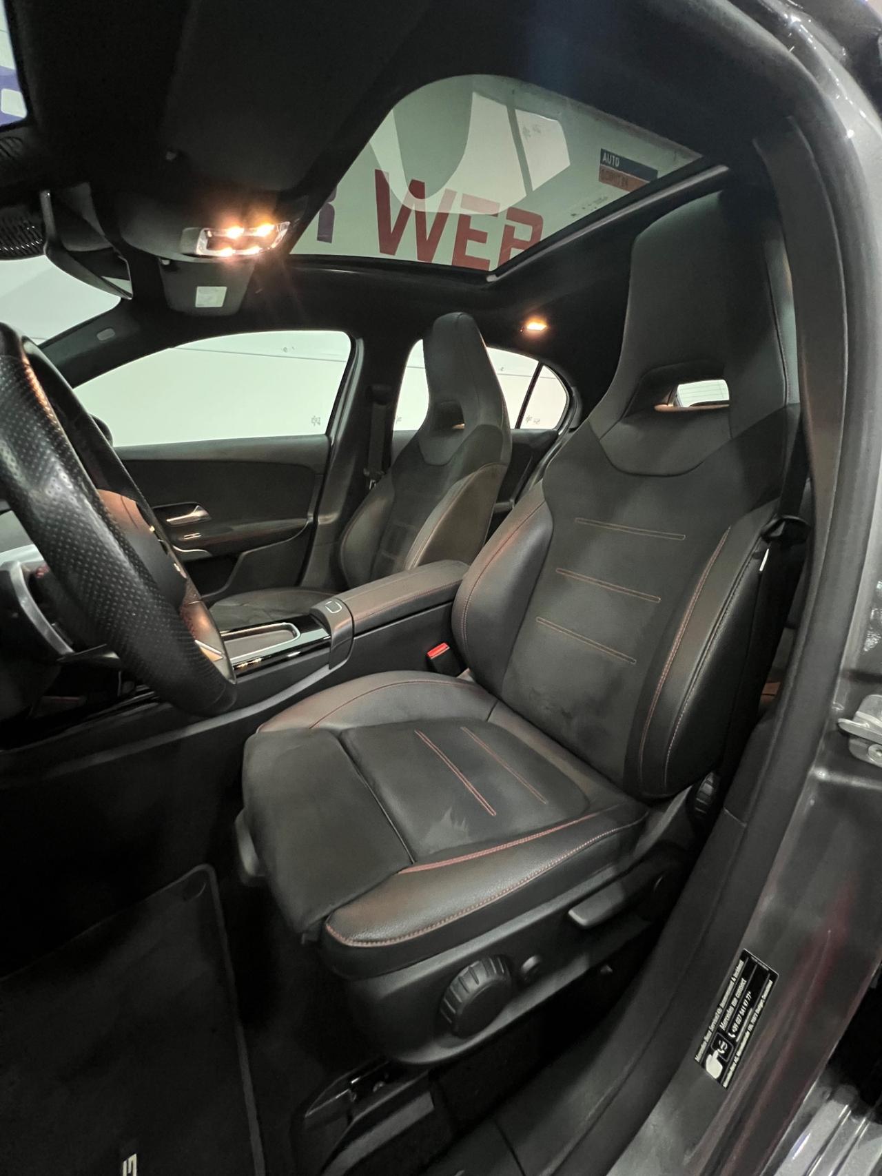 Mercedes Benz A180d Aut. AMG Line Premium Plus 116 cv