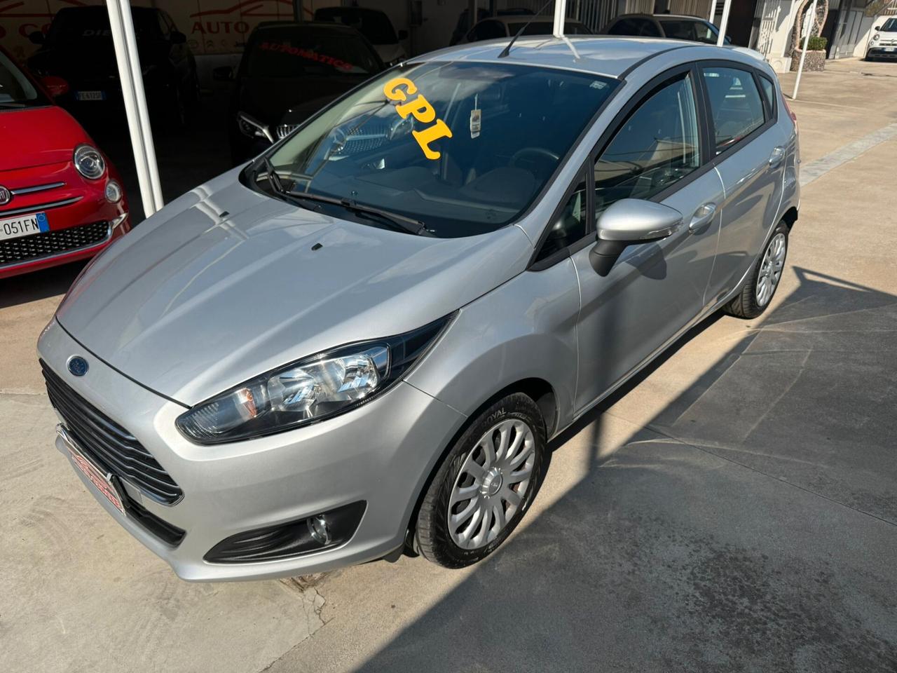 Ford Fiesta 1.4 5 porte Bz.- GPL