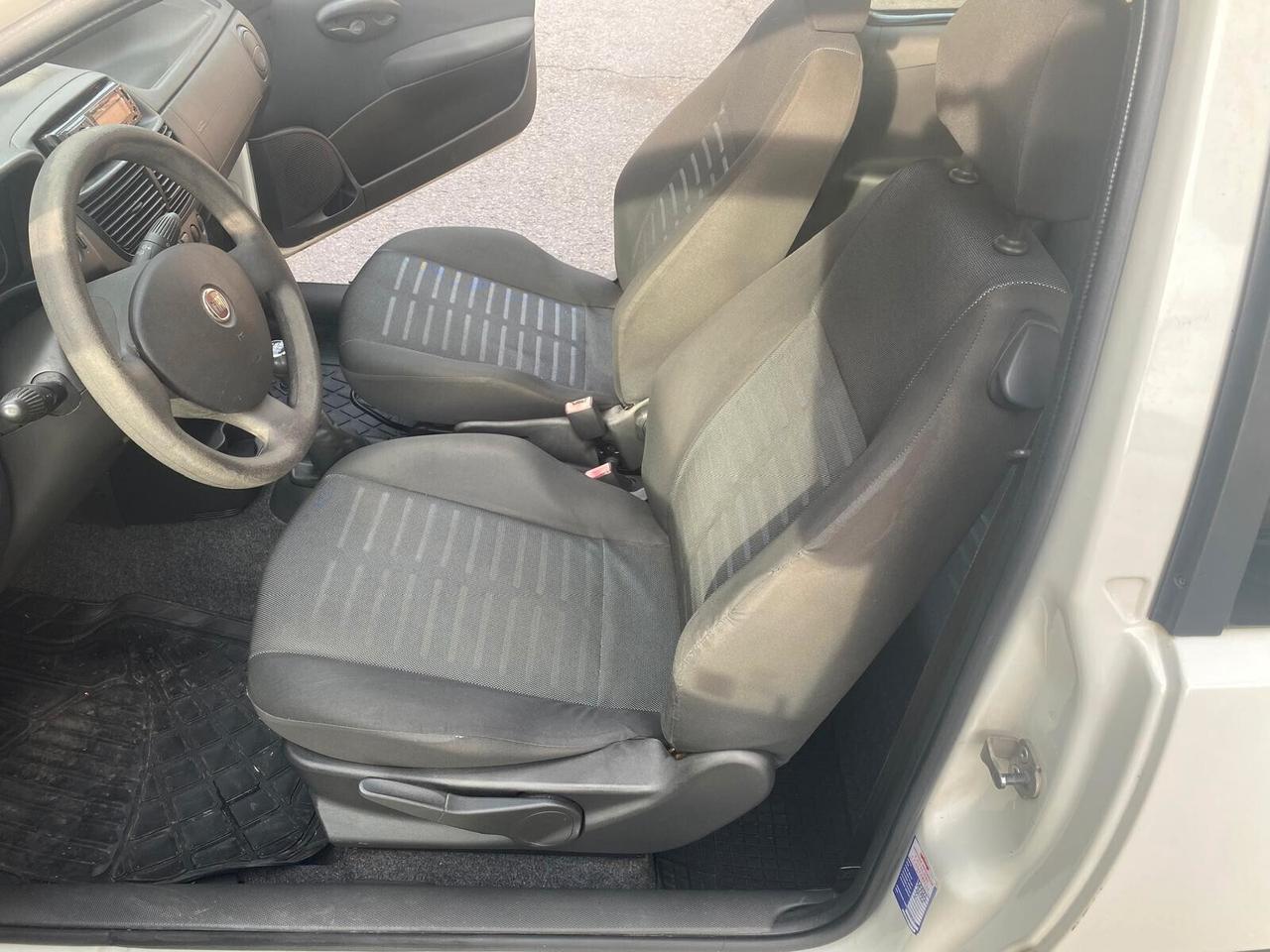 Fiat Punto Classic Active 1.2 3p - OK NEOPATENTATI