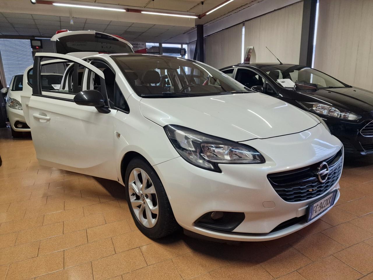 Opel Corsa 1.4 90CV GPL Tech 5 porte b-Color, 102 mila chilometri