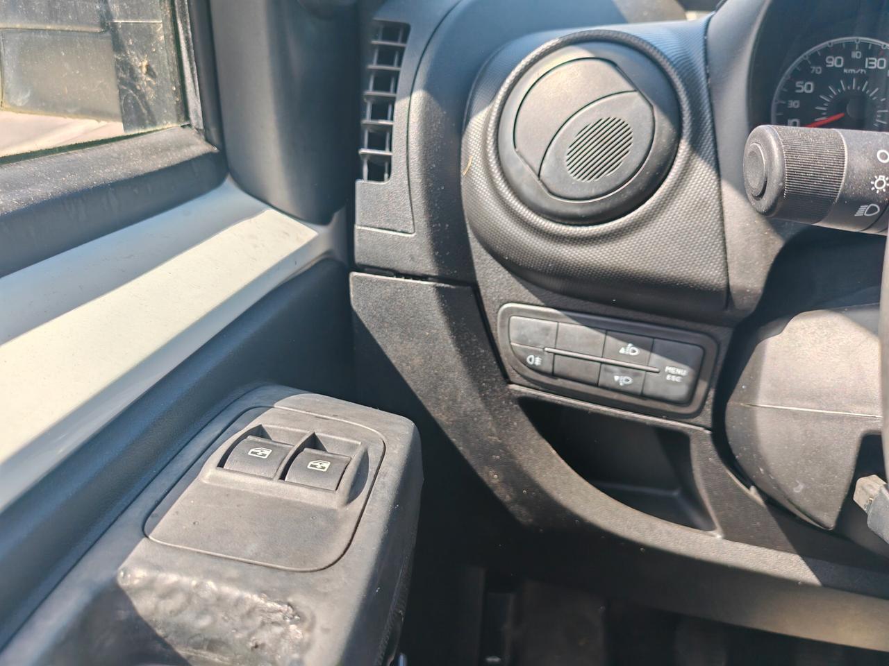 Fiat Fiorino 1.3 MJT 75CV incidentato
