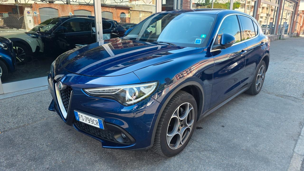 Alfa Romeo Stelvio 2.2 Turbodiesel 210 CV AT8 Q4 Super