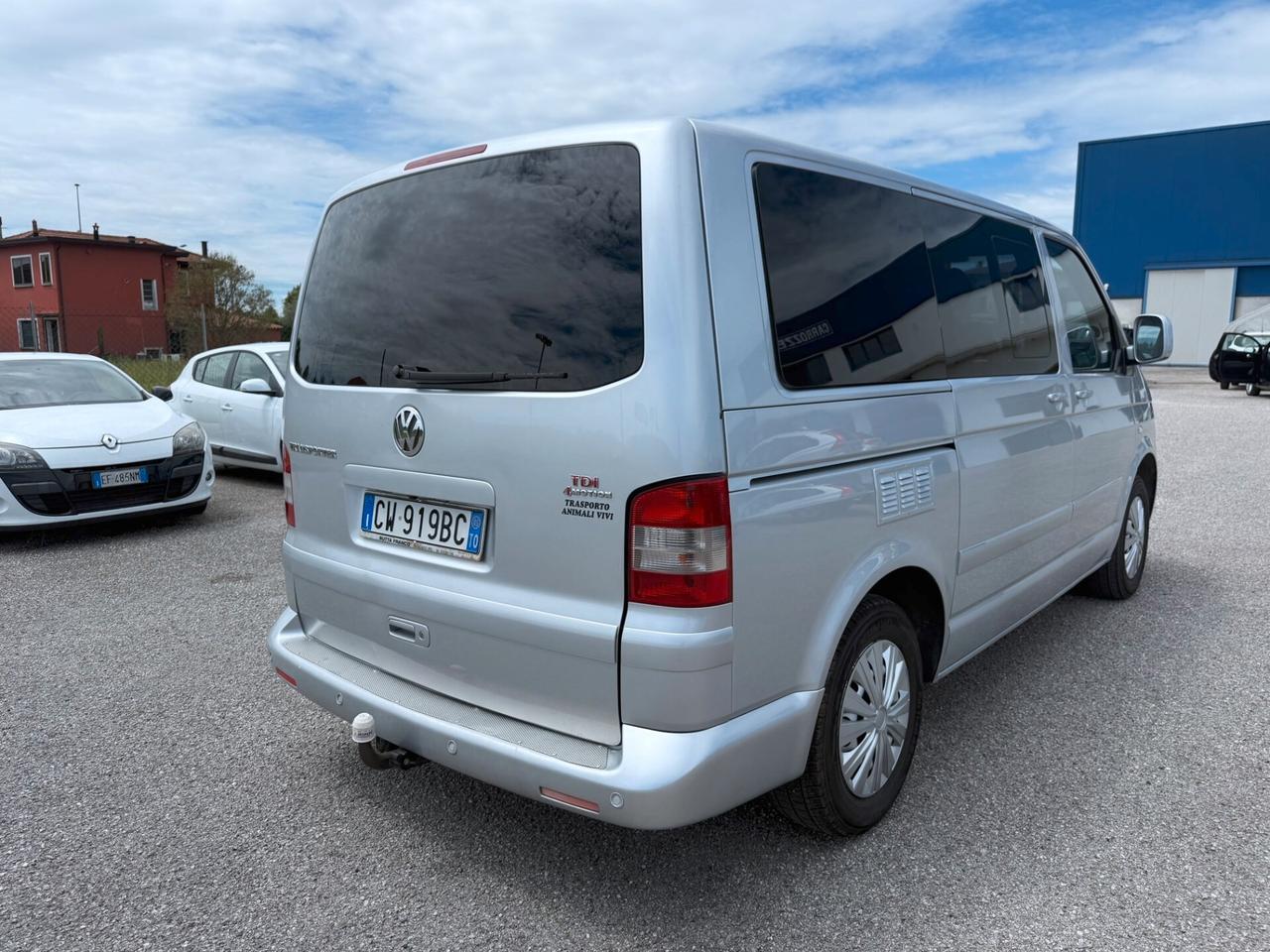 Volkswagen Transporter 2.5 TDI/174CV PC-TM Kombi