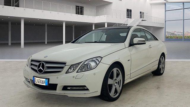 MERCEDES-BENZ E 250 C207 Coupe - E Coup cdi be