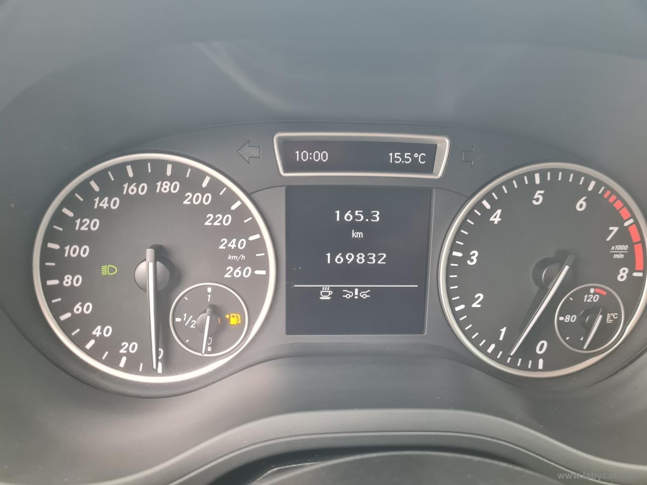 MERCEDES-BENZ B 180 BlueEFFICIENCY Premium