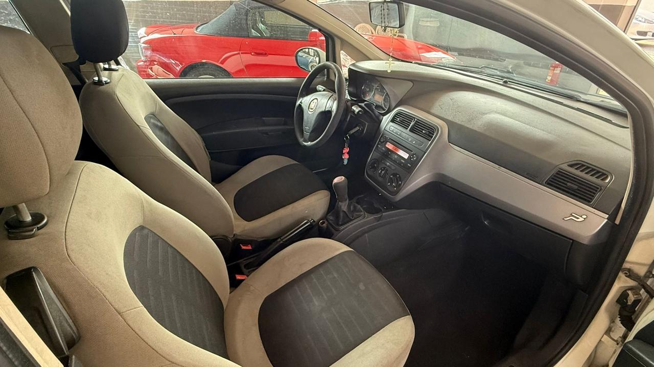 Fiat Grande Punto 1.4 5 porte Active Natural Power