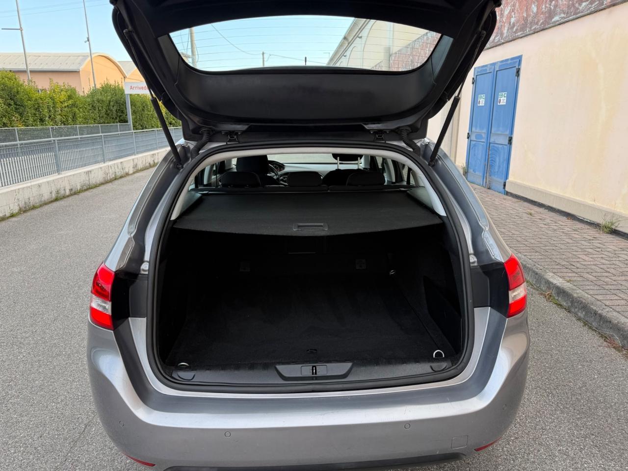 Peugeot 308 BlueHDi 120 S&S Allure