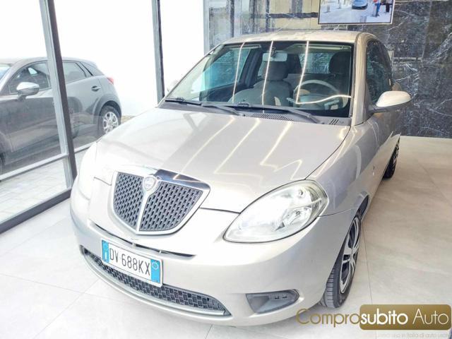 LANCIA Ypsilon 1.2 Oro GPL ( Garanzia 12 Mesi)