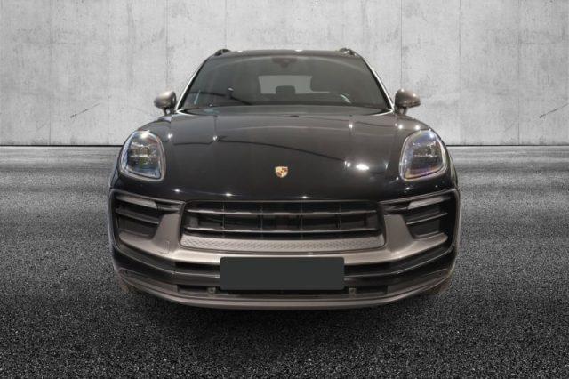 PORSCHE Macan 2.0 T