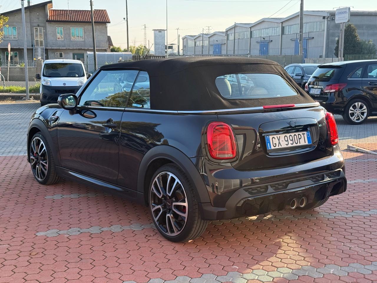 Mini 2.0 John Cooper Works Cabrio